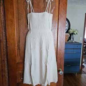 New Ivory Knit Tie Halter Backless Mini Dress – Size S